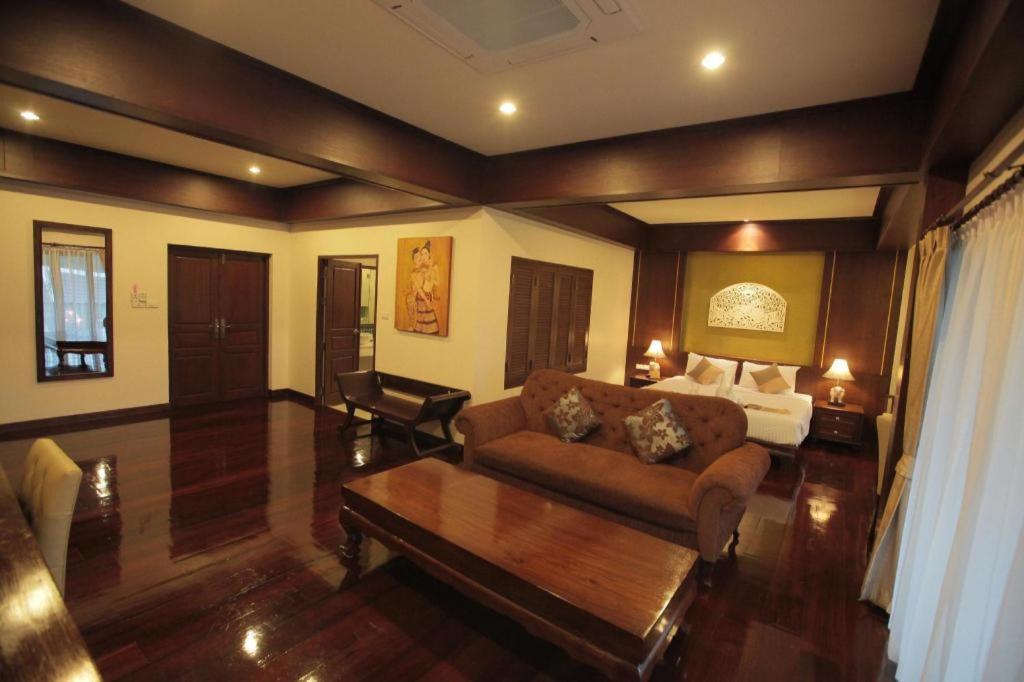 Wiangkaew Hotel Nan Exterior photo