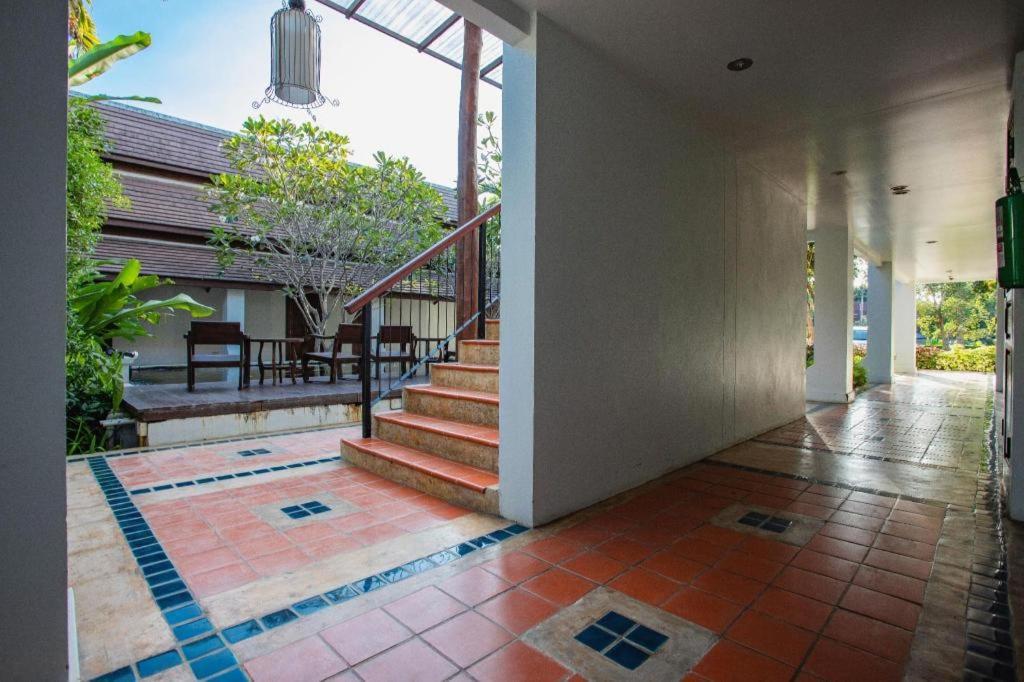 Wiangkaew Hotel Nan Exterior photo