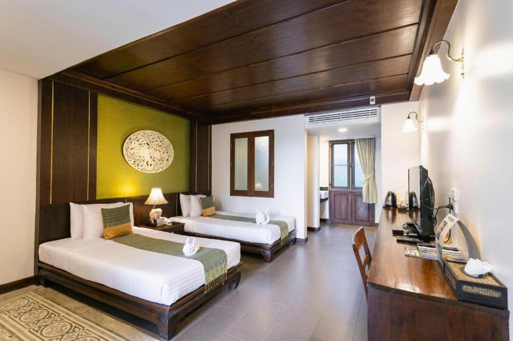 Wiangkaew Hotel Nan Exterior photo
